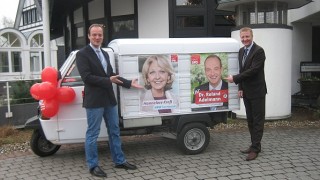 Dr. Roland Adelmann und Innenminister Ralf Jäger mit der SPD Nümbrecht unterwegs